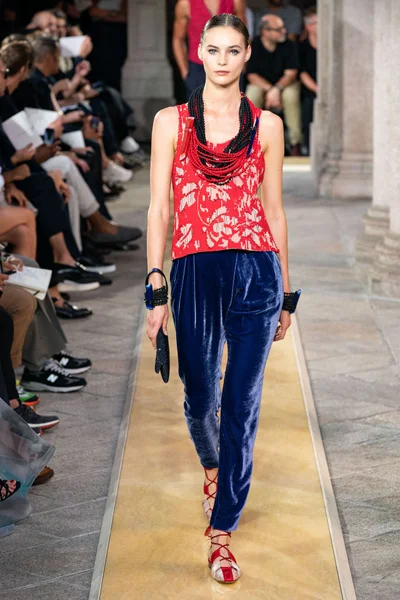 Look 103